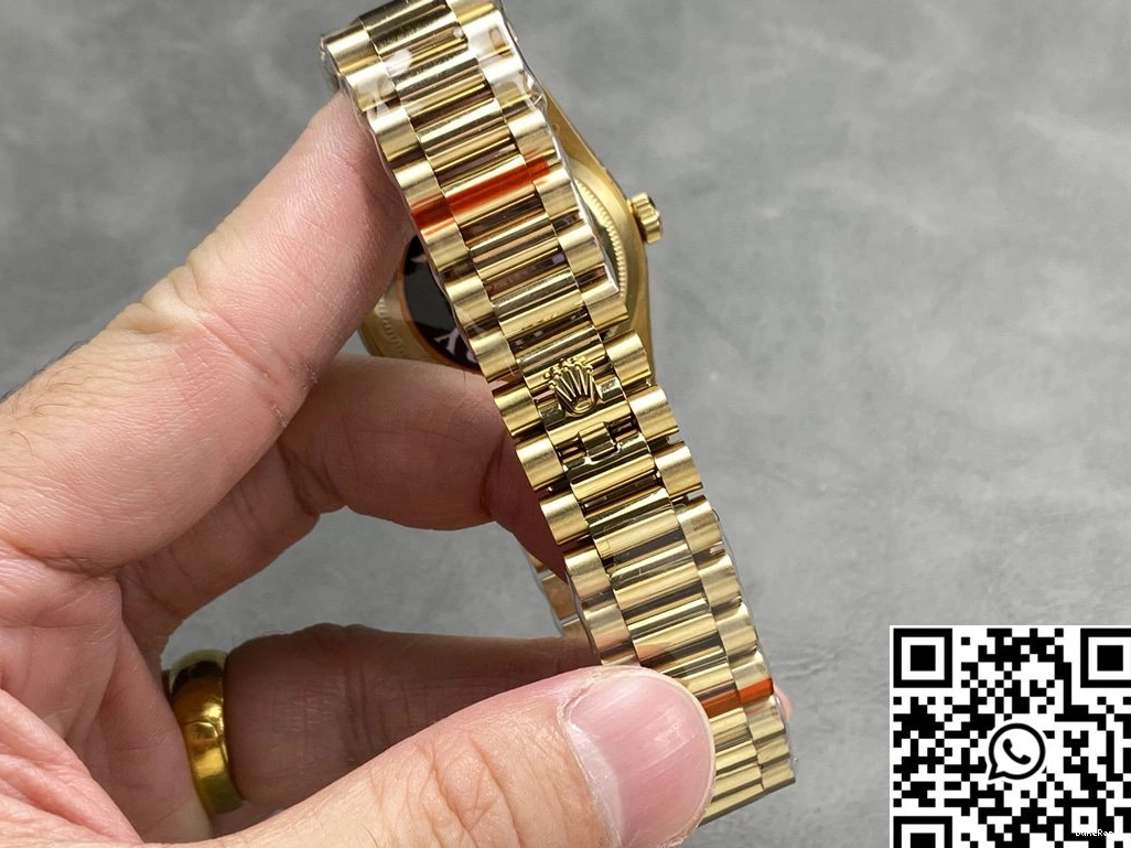 Date Yellow Green Dial Tungsten Gold Factory M128238-0069 Rolex QF Day 36mm Steel v5 0427